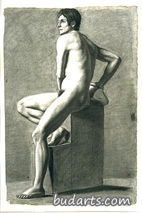 年轻男性裸体，坐着