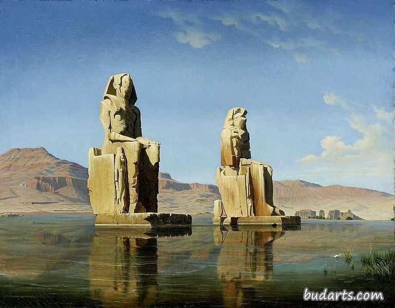 埃及的门农巨像