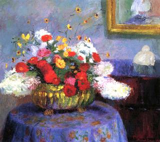 Still Life/Round Bowl with Flowers