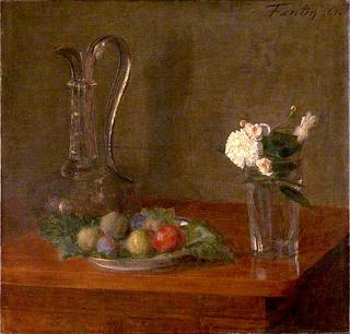 有玻璃壶、水果和鲜花的静物画