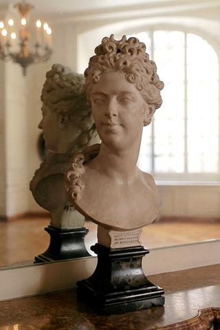 Bust of Marie-Adélaïde de Savoie, Duchesse de Bourgogne, Mother of Louis XV