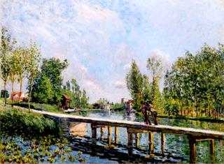 La Passerelle - Tow Path on the Loing Canal