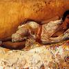 摩洛哥拉巴特，一个躺在沙发上的摩尔女孩