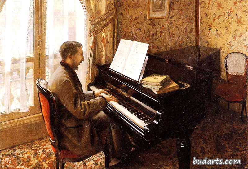 弹钢琴的年轻人