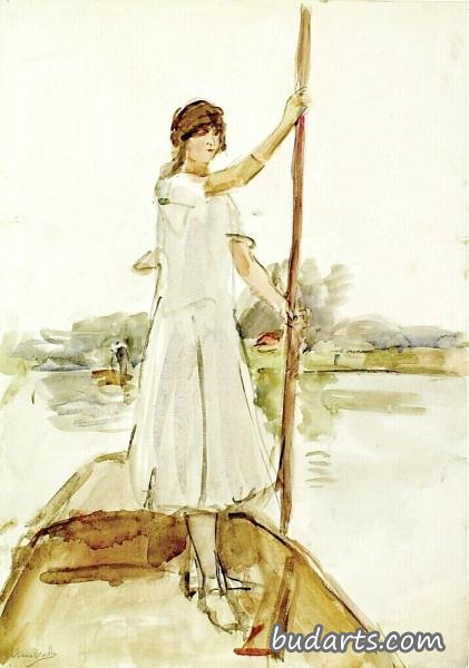 站在泰晤士河上的船上的年轻女子