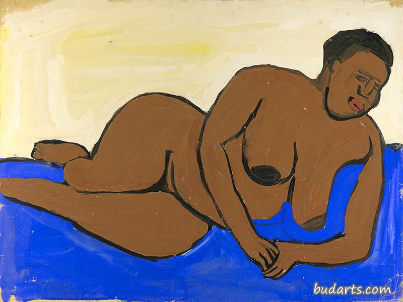女性裸体躺在蓝色的地面上