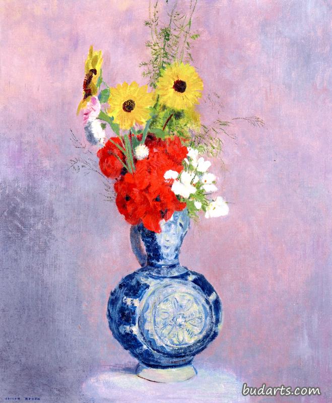 蓝色花瓶里的一束花