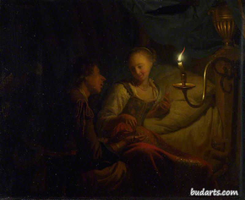 烛光场景：一个男人向一个坐在床上的女孩献上一条金链和硬币