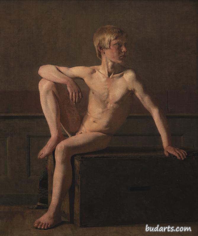 裸体；坐着的男孩