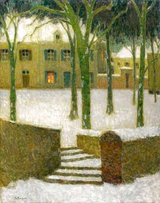 The Square, Nemours