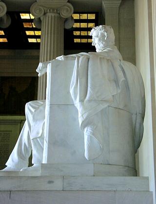 亚伯拉罕·林肯（纪念馆，华盛顿特区）